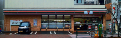 711